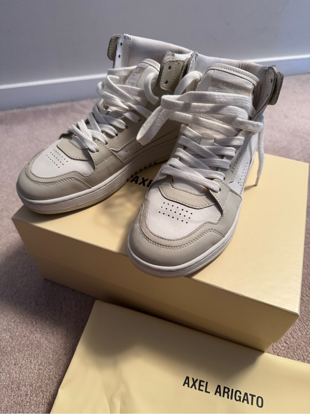 Axel Arigato | Dice Hi Off White/Beige Sneakers